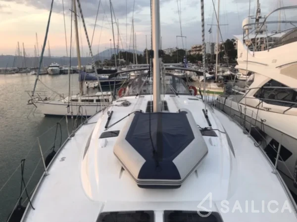 Bavaria 51 Cruiser - Yacht Charter Sailica