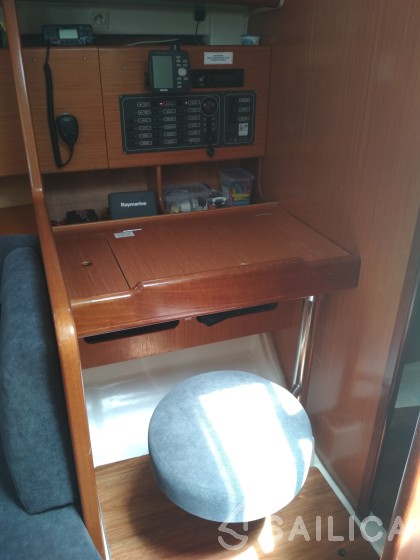 Cyclades 43.4 - Yacht Charter Sailica