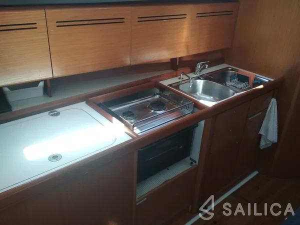 Cyclades 43.4 - Yacht Charter Sailica