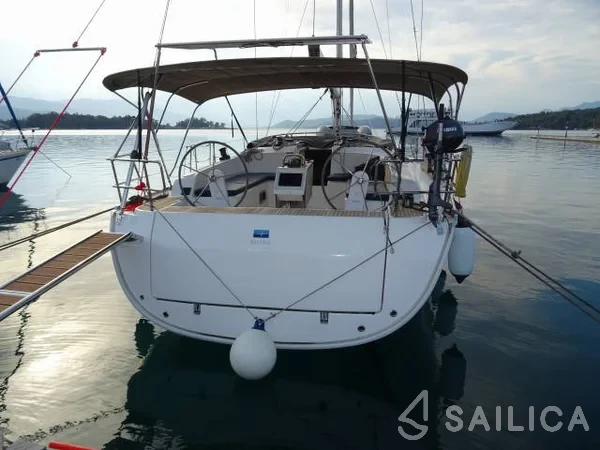 Bavaria 46 Cruiser - Yacht Charter Sailica