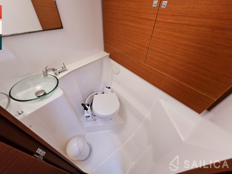 Dufour 460 GL - Yacht Charter Sailica