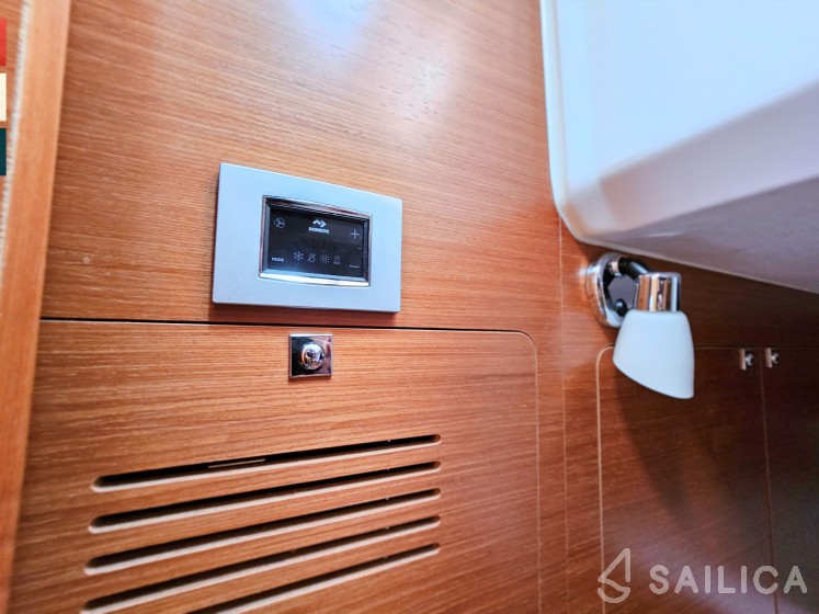 Dufour 460 GL - Yacht Charter Sailica