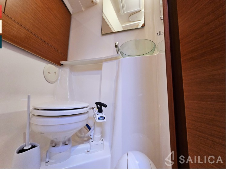 Dufour 460 GL - Yacht Charter Sailica