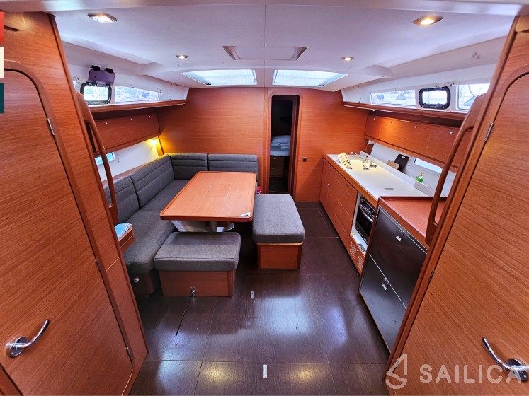 Dufour 460 GL - Yacht Charter Sailica