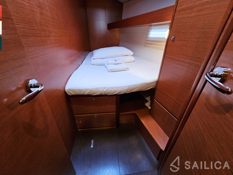 Dufour 460 GL - Yacht Charter Sailica
