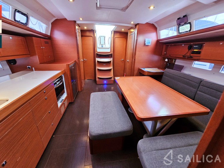 Dufour 460 GL - Yacht Charter Sailica