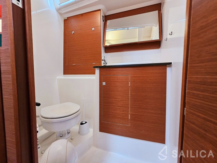 Dufour 460 GL - Yacht Charter Sailica