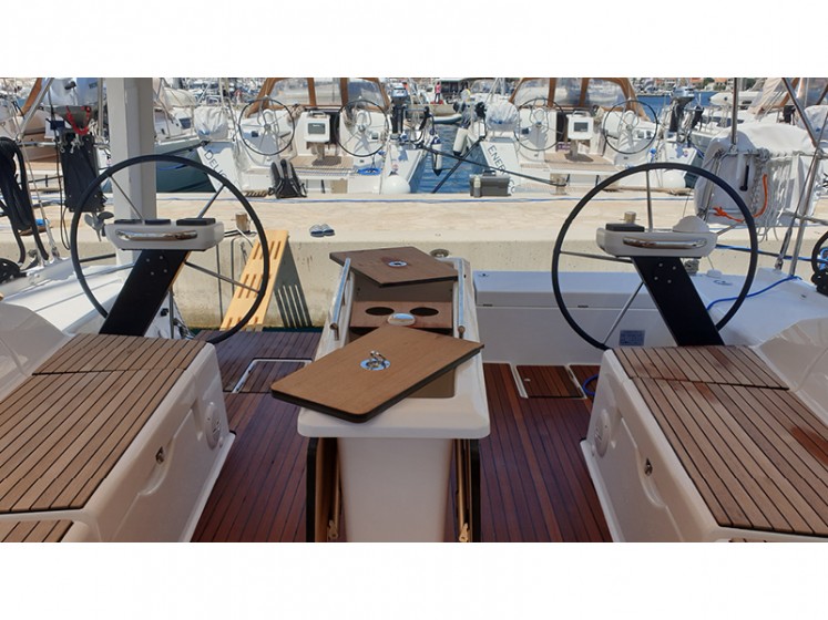 Dufour 430 - Yacht Charter Sailica