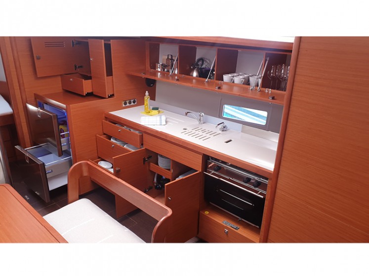 Dufour 430 - Yacht Charter Sailica