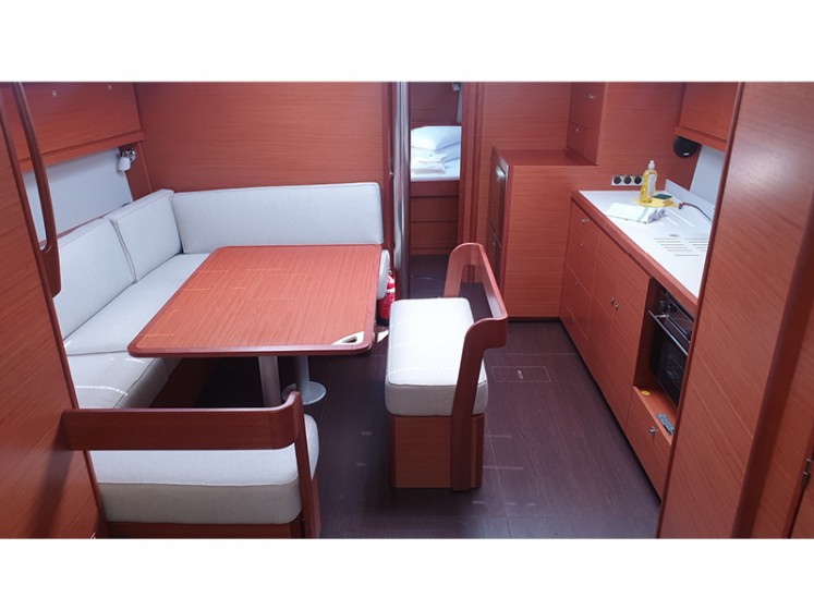Dufour 430 - Yacht Charter Sailica