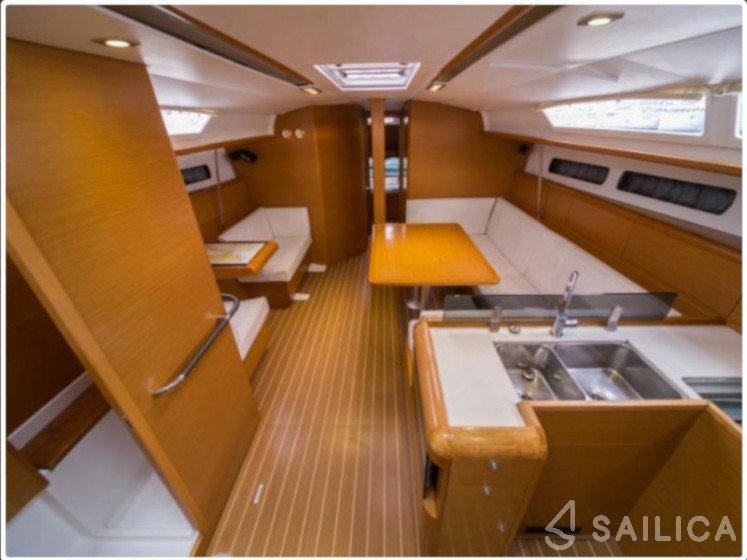 Sun Odyssey 439 - Yacht Charter Sailica
