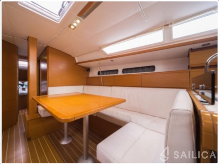 Sun Odyssey 439 - Yacht Charter Sailica