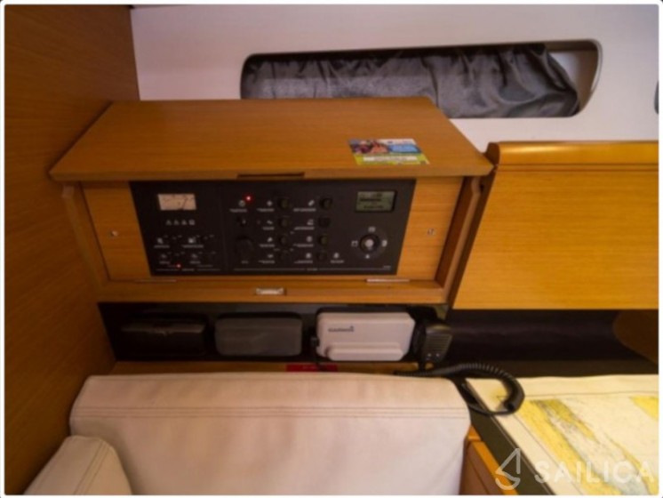 Sun Odyssey 439 - Yacht Charter Sailica
