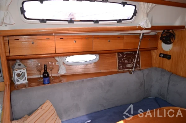 Bavaria 34 Cruiser - Yacht Charter Sailica
