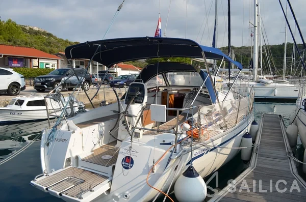 Bavaria 34 Cruiser - Yacht Charter Sailica