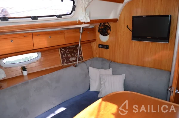 Bavaria 34 Cruiser - Yacht Charter Sailica
