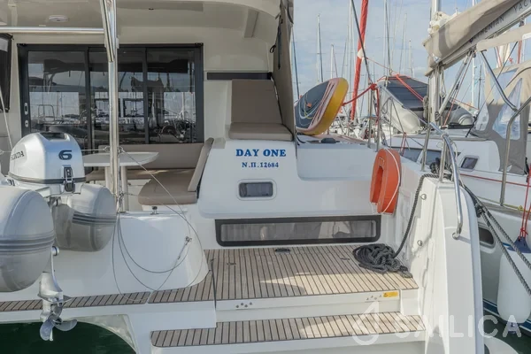 Lagoon 42 - Yacht Charter Sailica