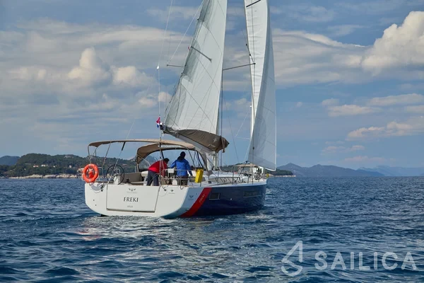 Sun Odyssey 490 - Yacht Charter Sailica