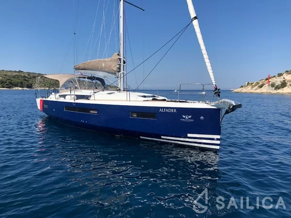 Sun Odyssey 490 - Yacht Charter Sailica