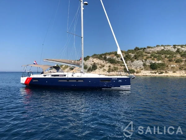Sun Odyssey 490 - Yacht Charter Sailica