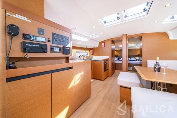 Sun Odyssey 490 - Yacht Charter Sailica