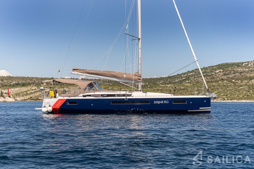 Sun Odyssey 490 - Yacht Charter Sailica