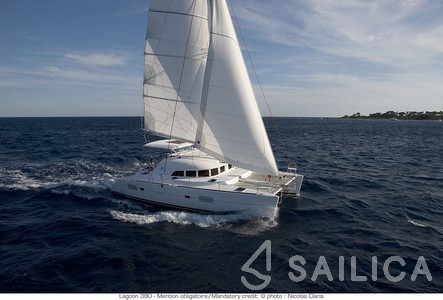 Lagoon 380 - Yacht Charter Sailica