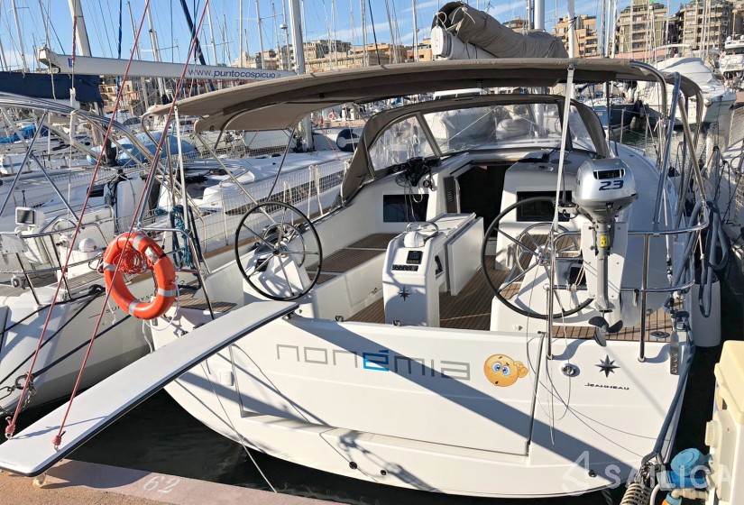 Sun Odyssey 410 - Yacht Charter Sailica
