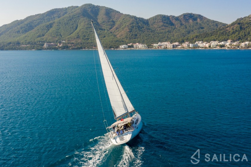 Jeanneau 57 - Yacht Charter Sailica