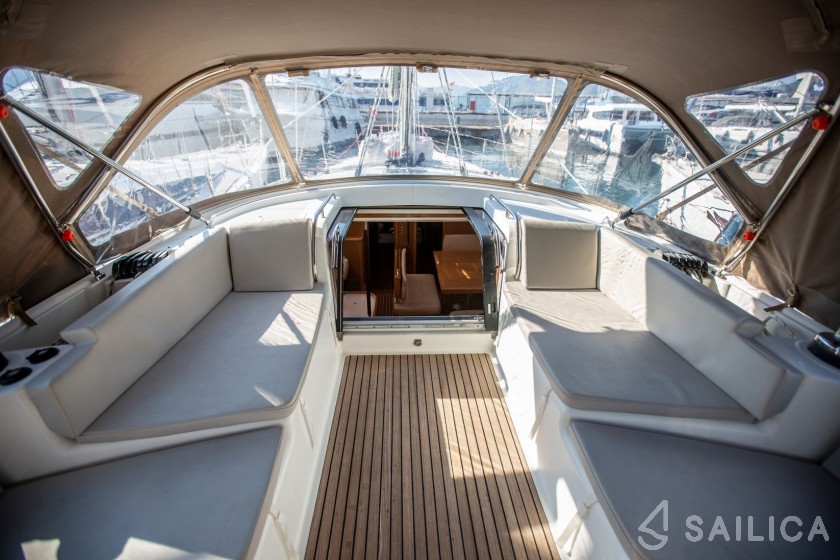 Jeanneau 57 - Yacht Charter Sailica