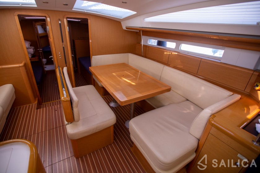 Jeanneau 57 - Yacht Charter Sailica