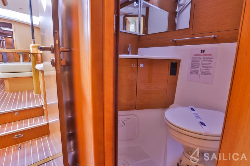 Jeanneau 57 - Yacht Charter Sailica