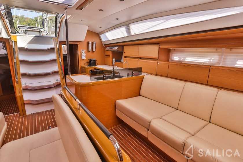 Jeanneau 57 - Yacht Charter Sailica