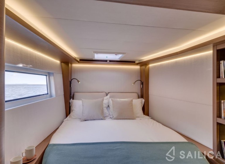 Lagoon 50 - Yacht Charter Sailica