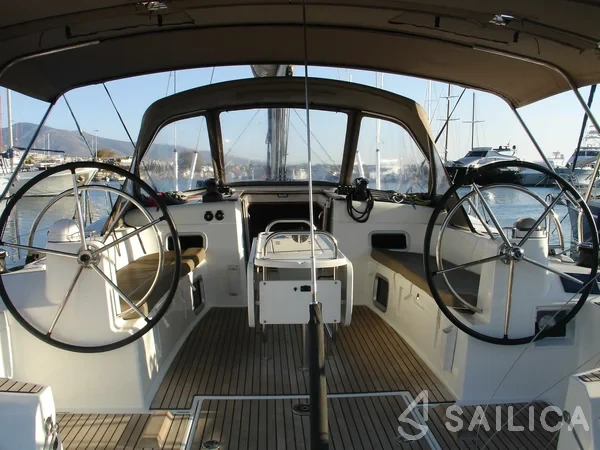Sun Odyssey 519 - Yacht Charter Sailica