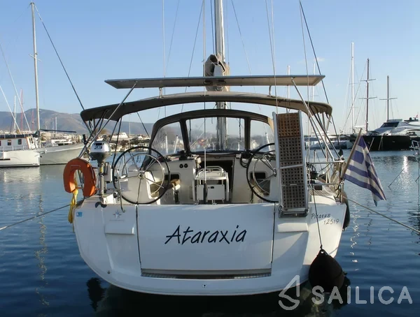 Sun Odyssey 519 - Yacht Charter Sailica