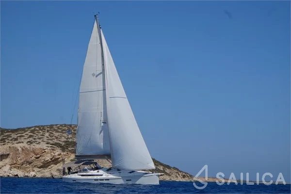 Sun Odyssey 519 - Yacht Charter Sailica