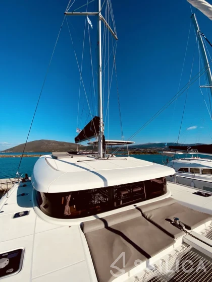 Lagoon 42 - Yacht Charter Sailica