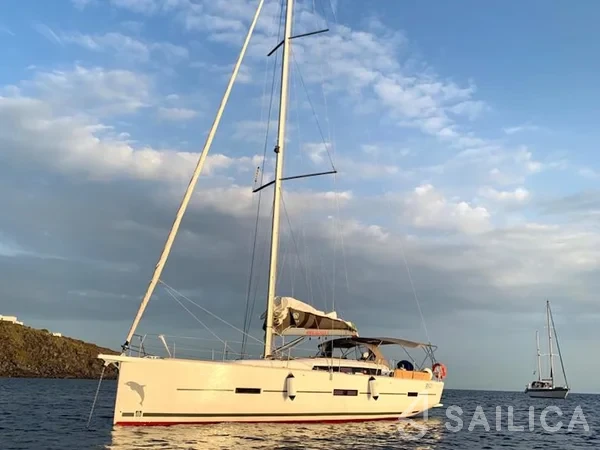 Dufour 460 GL - Yacht Charter Sailica