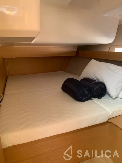 Dufour 460 GL - Yacht Charter Sailica