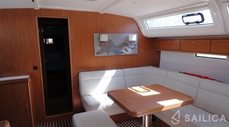 Bavaria 51 Cruiser - Yacht Charter Sailica