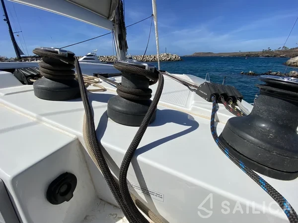 Lucia 40 - Yacht Charter Sailica