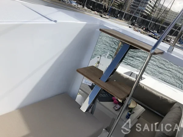 Lucia 40 - Yacht Charter Sailica