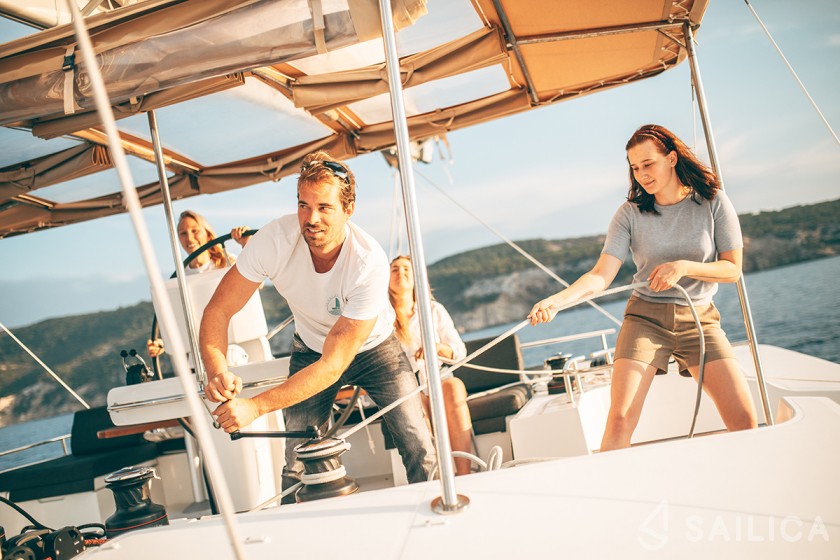 Lagoon 52F - Yacht Charter Sailica