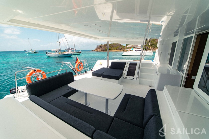 Lagoon 52F - Yacht Charter Sailica