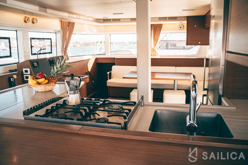 Lagoon 52F - Yacht Charter Sailica