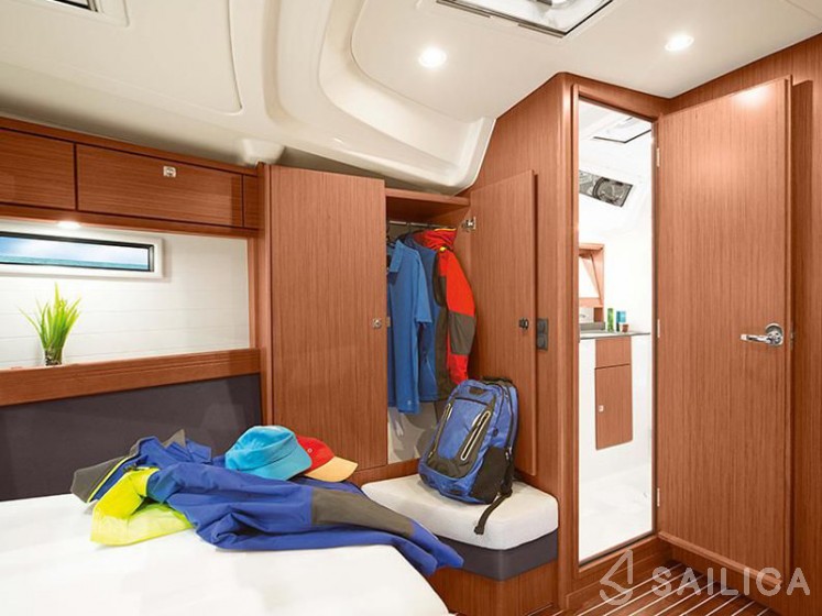 Bavaria 51 Cruiser - Yacht Charter Sailica