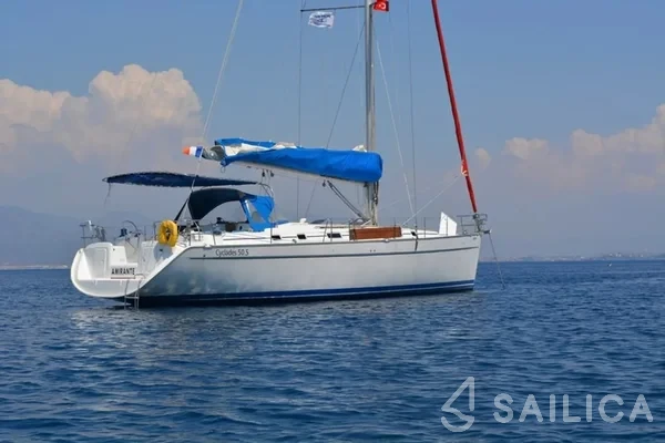 Cyclades 50.5 - Yacht Charter Sailica