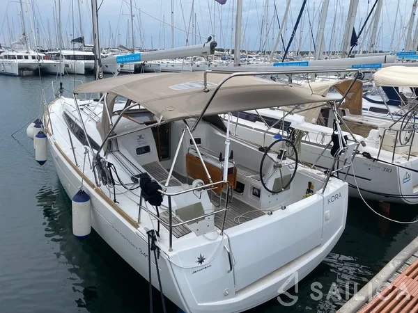 Sun Odyssey 349 - Yacht Charter Sailica