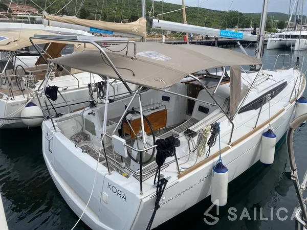 Sun Odyssey 349 - Yacht Charter Sailica